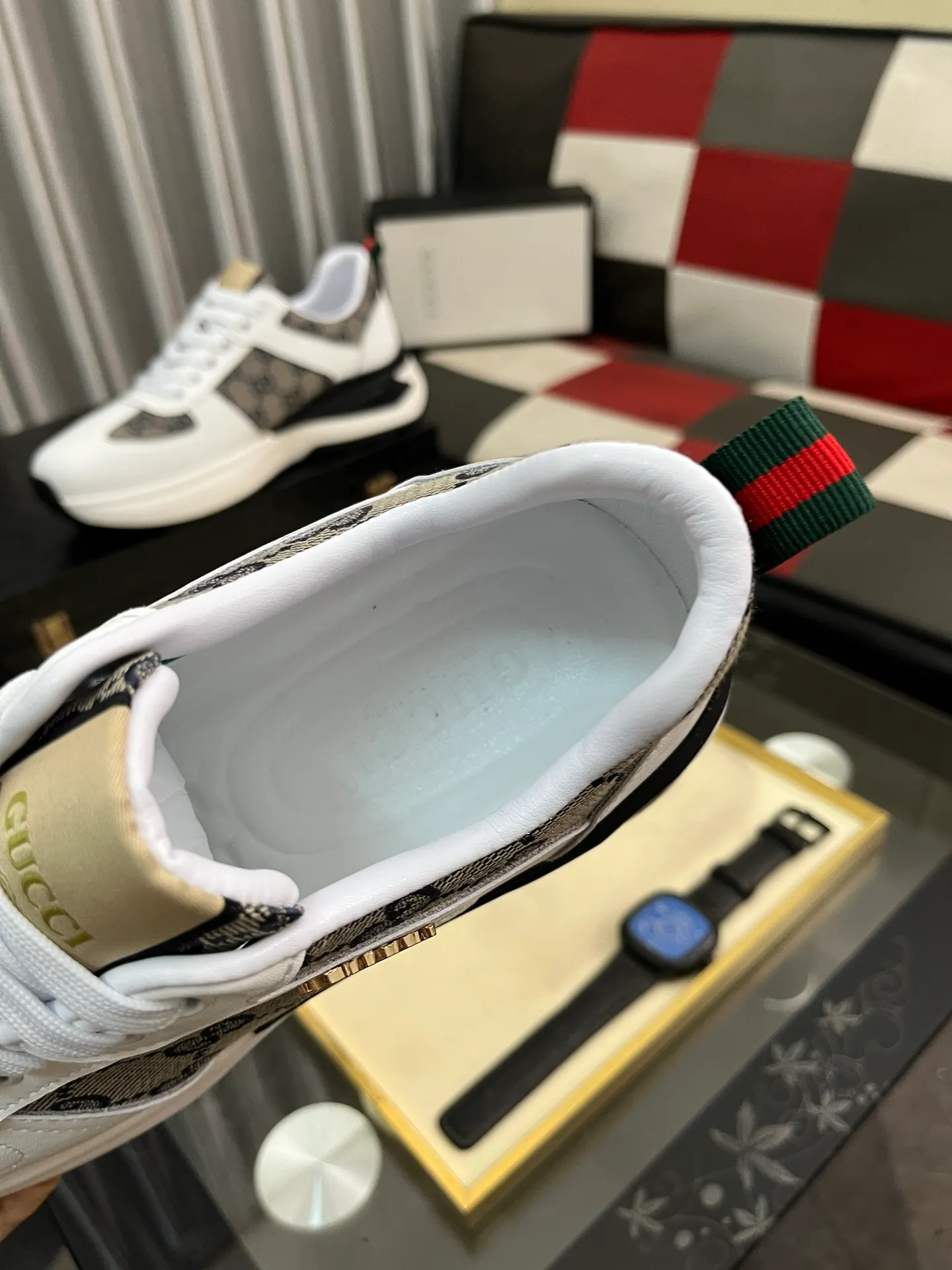 Men's Men's Shoes💰458⌚️⌚️[GUCCI] Gucci men's casual shoes are absolutely popular🔥The ultimate matching item for trendy men! The charm of super texture is irresistible, the main recommendation, the flower leather color is bright! The upper is made of high-quality brand printed fabric with cowhide, breathable leather lining and wear-resistant rubber sole, noble and elegant! Extremely comfortable🎁🎁You can be as handsome as you want💪 38-444️⃣colors available